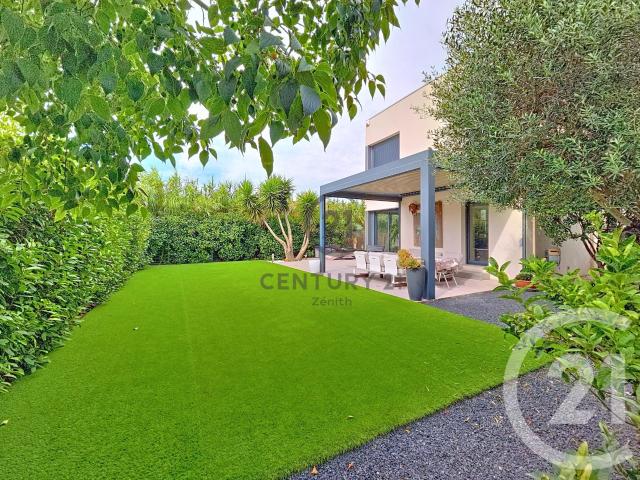Maison 4 pièces 180 m²