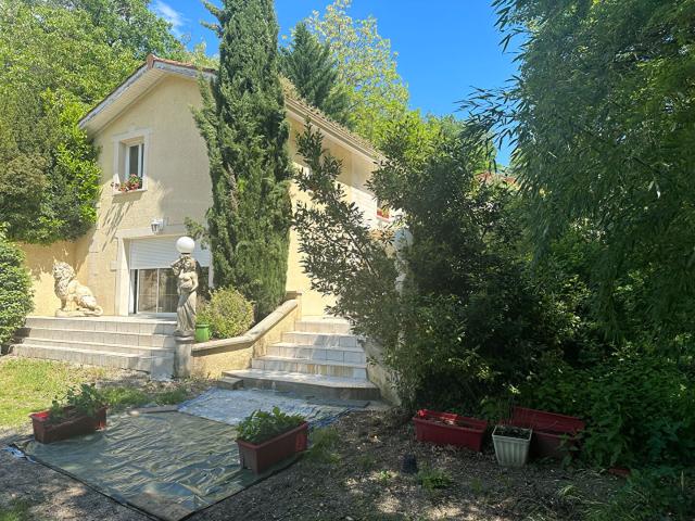 Maison 4 pièces 180 m²