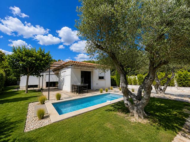 Maison 4 pièces, 180 m² à louer à Aix en Provence 13100