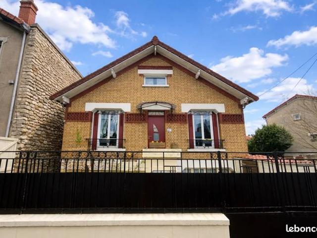 Maison 4 pièces 181 m²