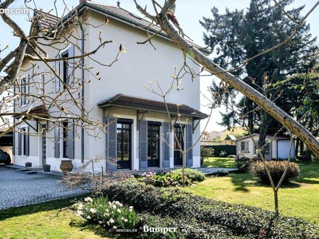 Maison 4 pièces 182 m²