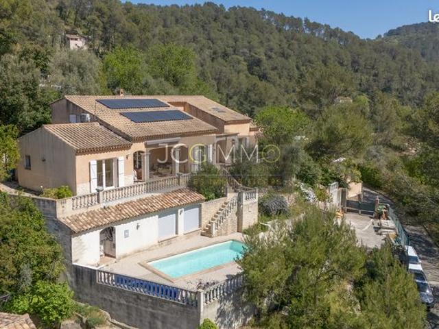 Maison 5 pièces 182 m²