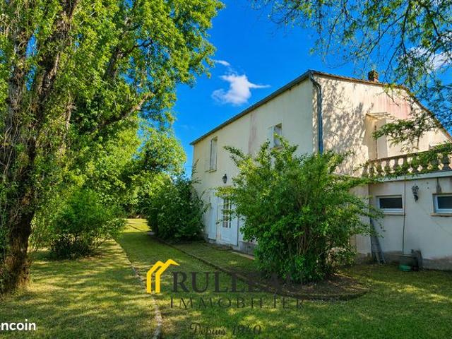 Maison 4 pièces 182 m²