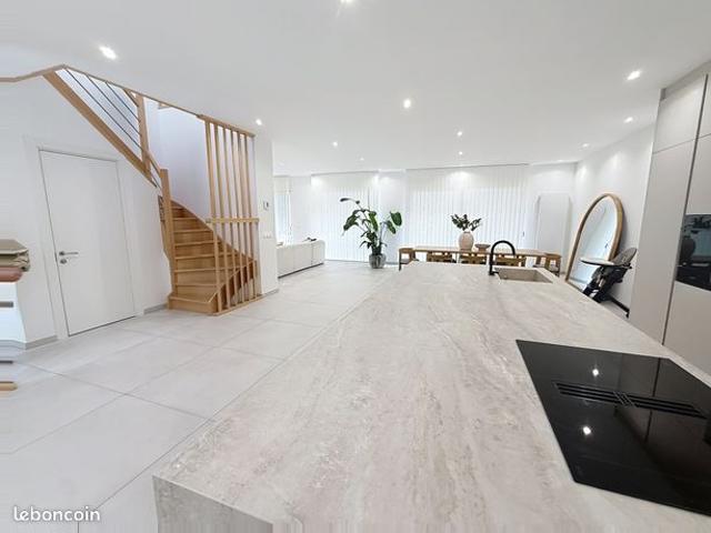 Maison 4 pièces 183 m²