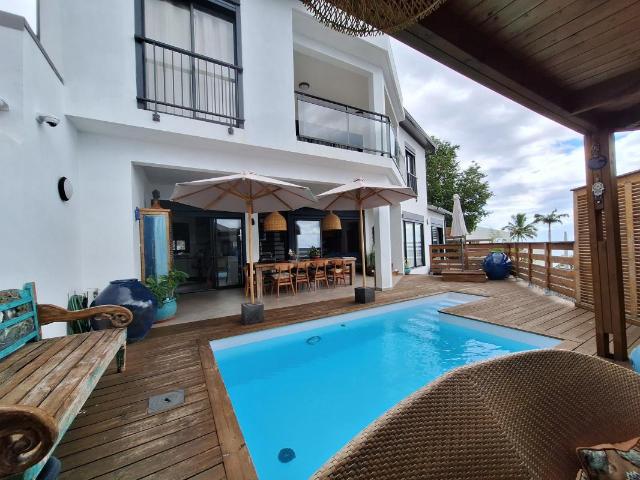 Maison 4 pièces 195 m²