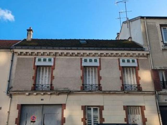 Maison 4 pièces 195 m²
