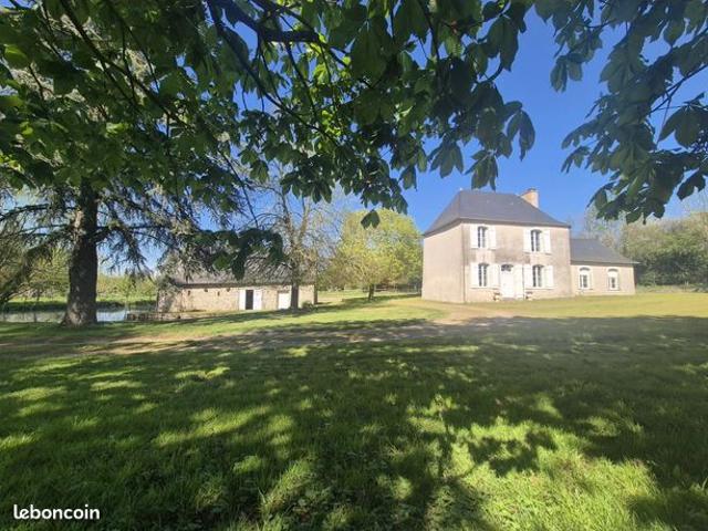 Maison 4 pièces 196 m²