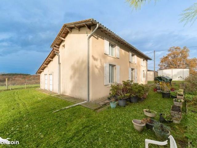 Maison 4 pièces 196 m²