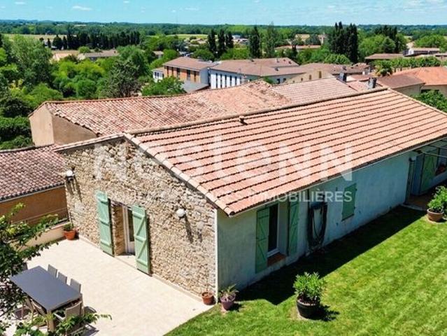 Maison 4 pièces 197 m²