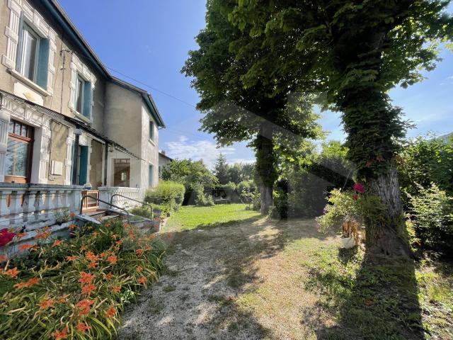 Maison 4 pièces 197 m²