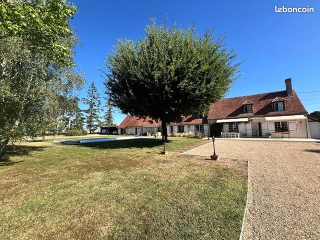 Maison 4 pièces 198 m²