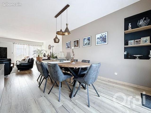 Maison 4 pièces 199 m²