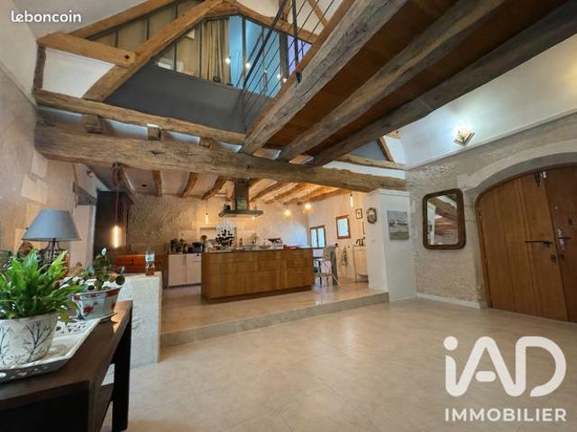 Maison 4 pièces 190 m²