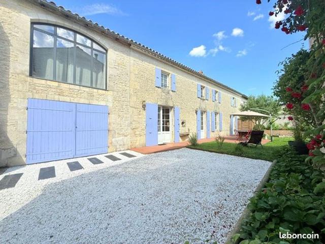 Maison 4 pièces 190 m²