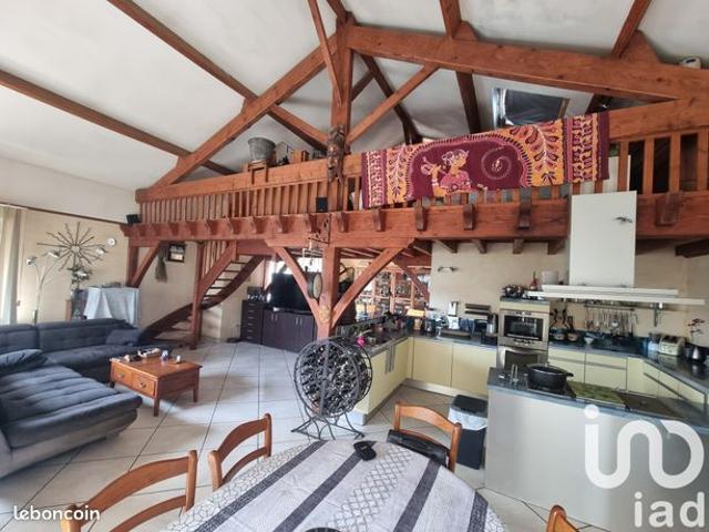 Maison 4 pièces 192 m²