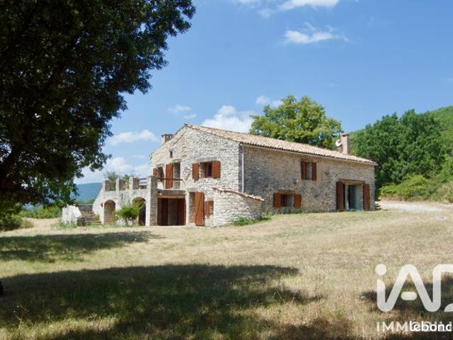 Maison 4 pièces 192 m²