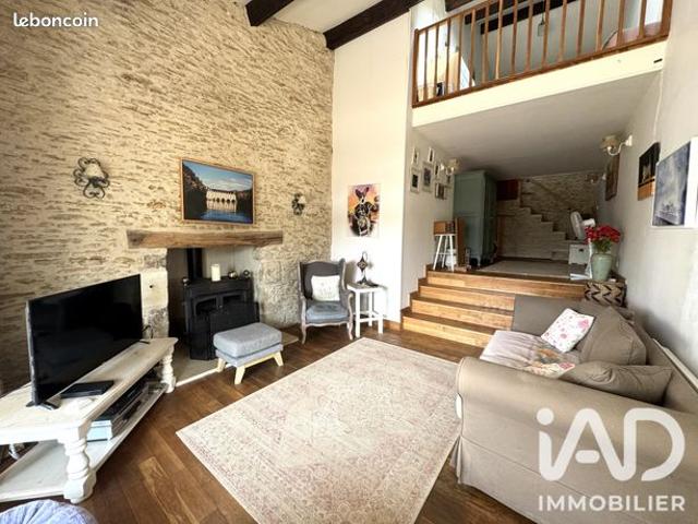 Maison 4 pièces 192 m²