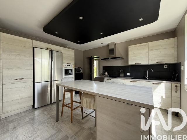 Maison 4 pièces 193 m²