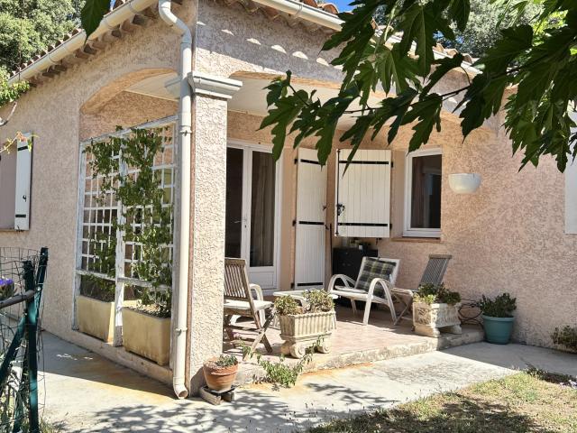 Maison 4 pièces 1 114 m²