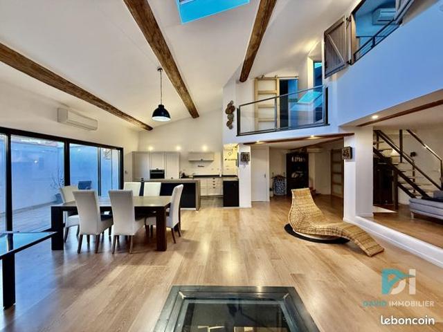 Maison 4 pièces 204 m²