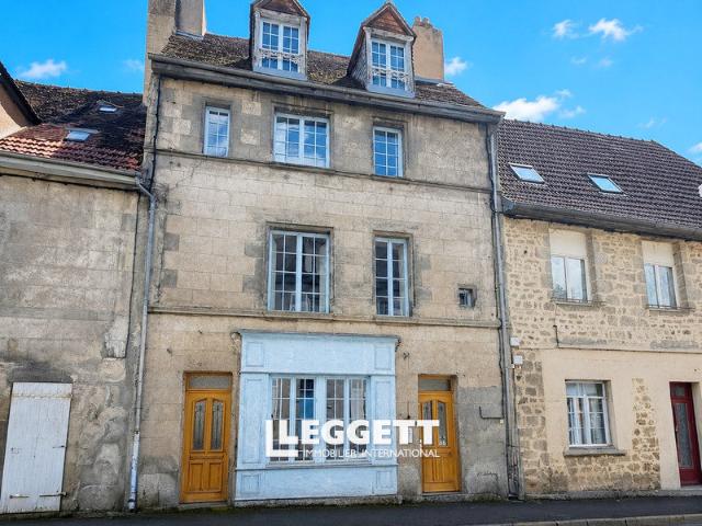 Maison 4 pièces 205 m²