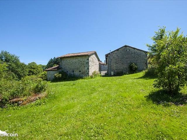 Maison 4 pièces 205 m²