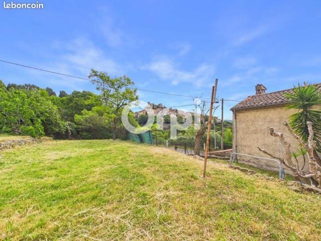 Maison 4 pièces 205 m²