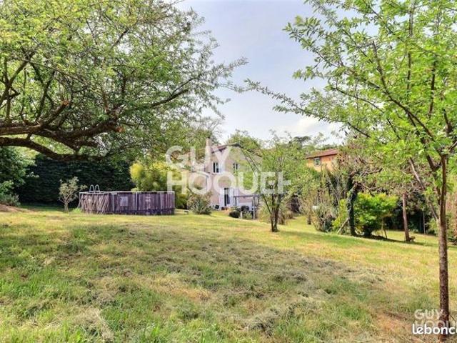 Maison 4 pièces 206 m²