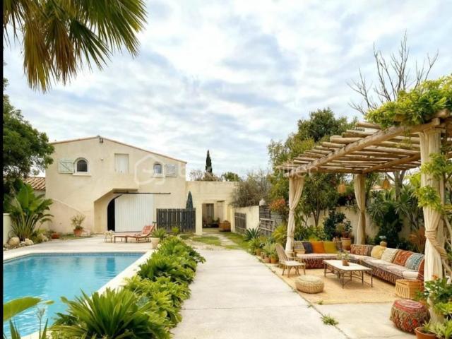 Maison 4 pièces 200 m²
