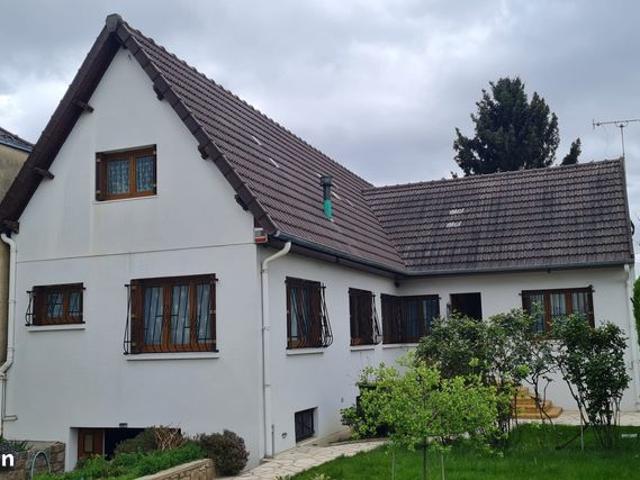 Maison 4 pièces 200 m²