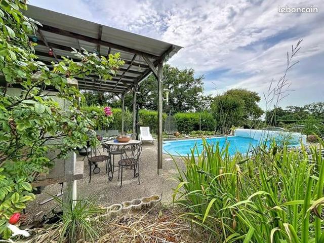 Maison 4 pièces 200 m²