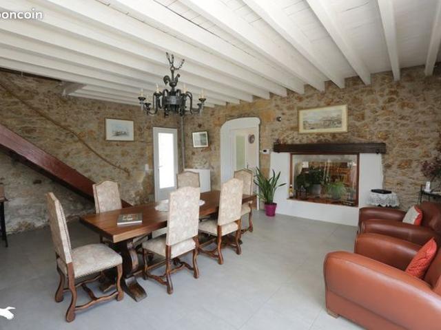 Maison 4 pièces 200 m²