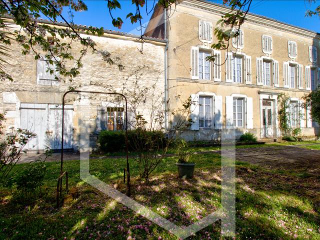 Maison 4 pièces 200 m²