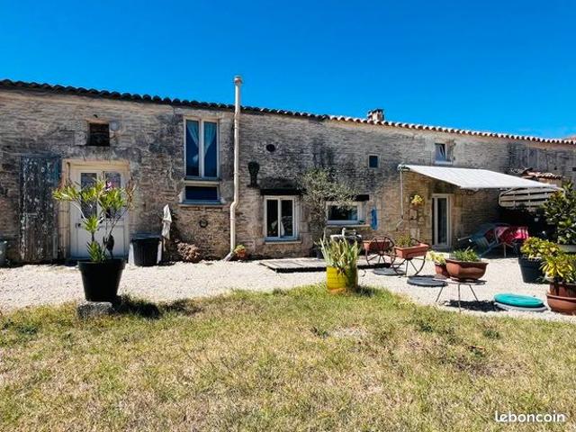 Maison 4 pièces 200 m²