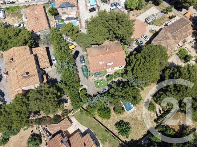 Maison 4 pièces 200 m²