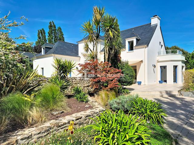 Maison 5 pièces 201 m²