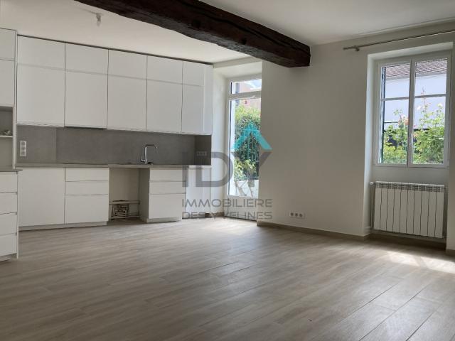 Maison 4 pièces 214 m²