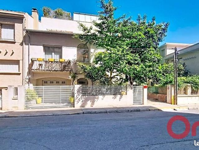 Maison 4 pièces 215 m²