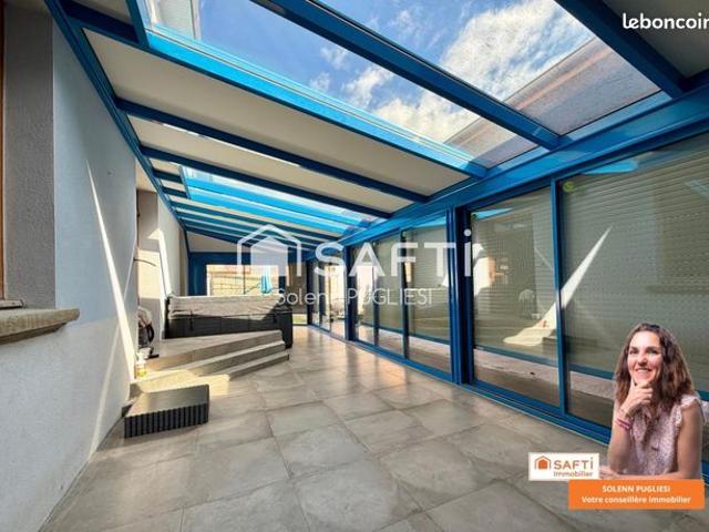 Maison 4 pièces 218 m²