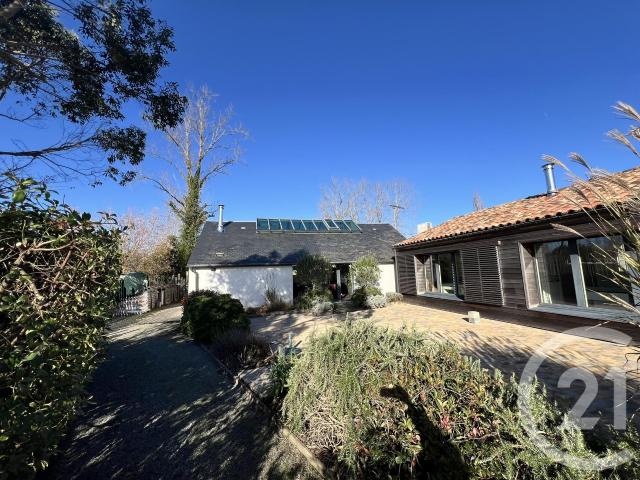 Maison 4 pièces 211 m²