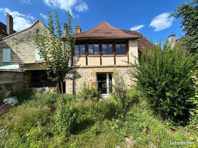 Maison 4 pièces 211 m²