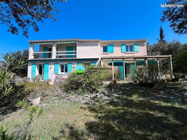 Maison 4 pièces 227 m²