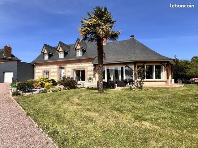 Maison 4 pièces 228 m²