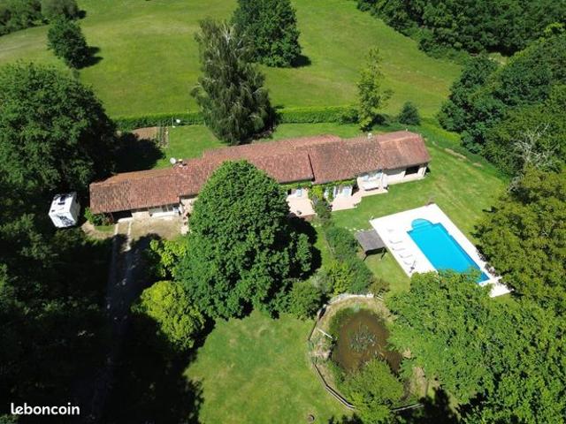 Maison 4 pièces 220 m²