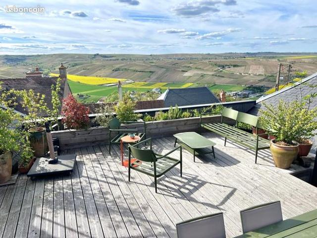 Maison 4 pièces 220 m²