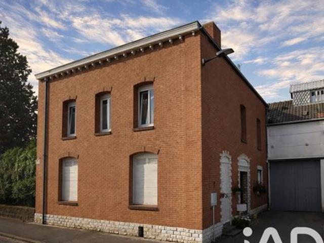 Maison 4 pièces 222 m²