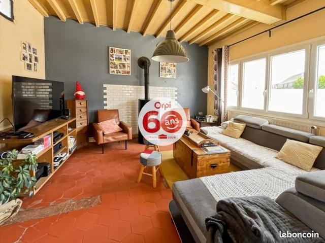 Maison 4 pièces 223 m²