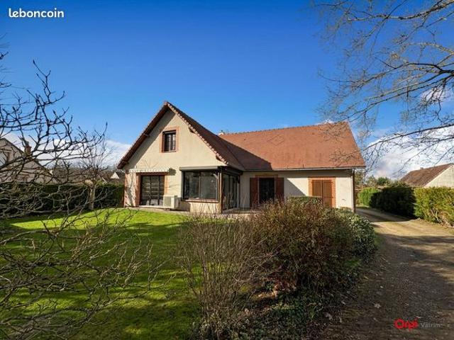 Maison 5 pièces 223 m²