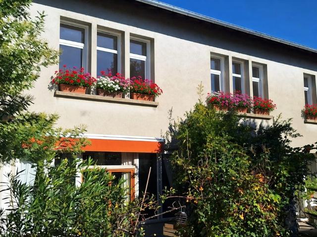 Maison 4 pièces 238 m²