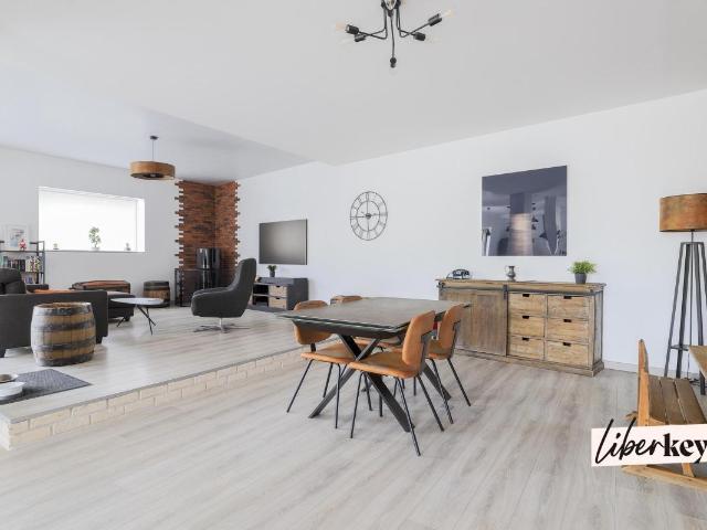 Maison 4 pièces 230 m²